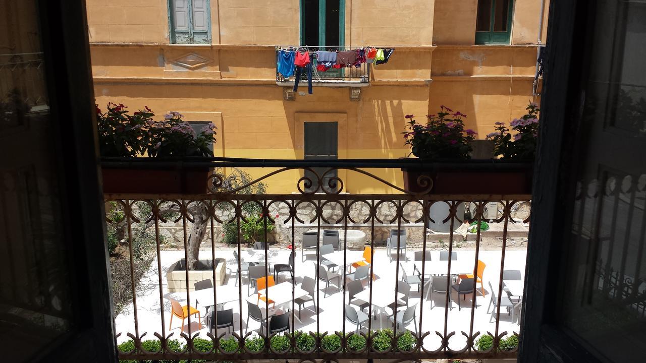 Al Bastione Imperiale Hotel Trapani Exterior photo