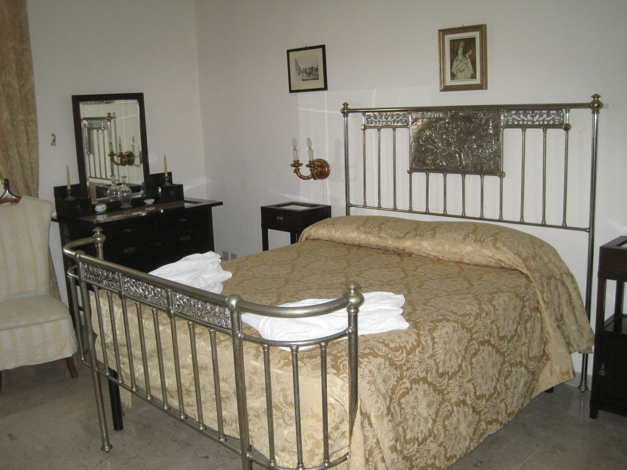 Al Bastione Imperiale Hotel Trapani Exterior photo